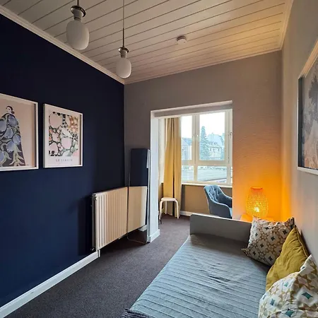 Apartment Huge With Sauna And Free Parking