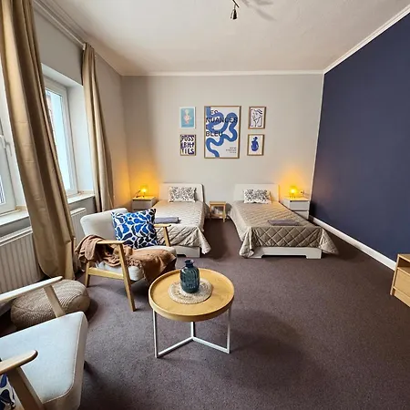 Huge With Sauna And Free Parking