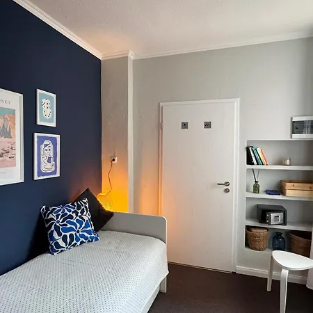 Huge With Sauna And Free Parking * Duisburg