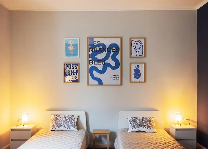 Huge With Sauna And Free Parking Apartment *