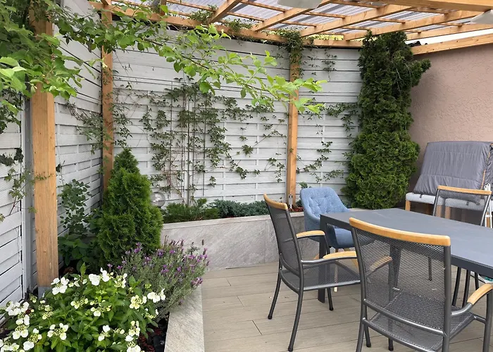 Huge With Sauna And Free Parking *